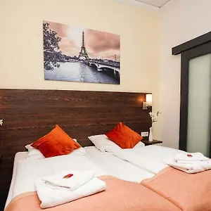 Hotel Little Paris, Frankfurt am Main