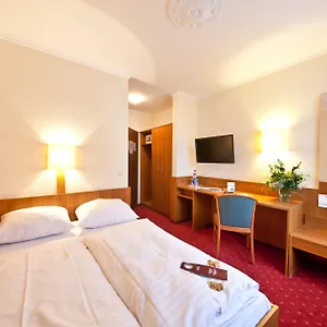 *** Hotel Primus Frankfurt Sachsenhausen Germany