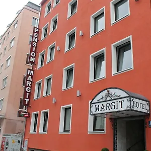 Margit Отель